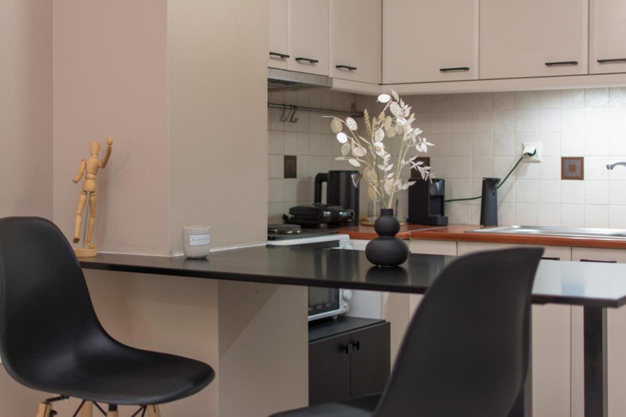 Apt 48, Cozy Apartment In Kalamata City Center Kültér fotó
